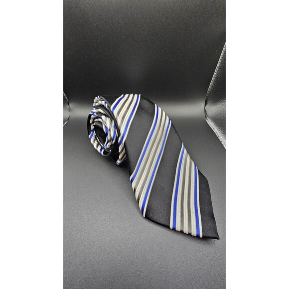 Donald J. Trump Signature Collection Black Tie with Blue and Gray Accents. - Picture 1 of 3